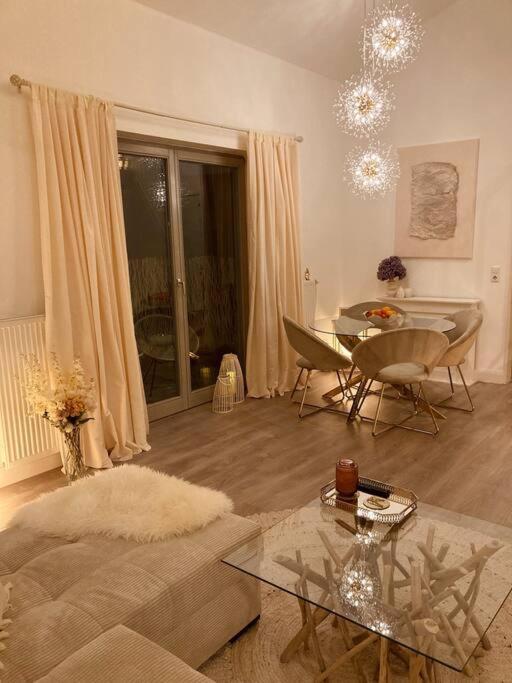 Apartment Amalfi - Stylish With Terrace